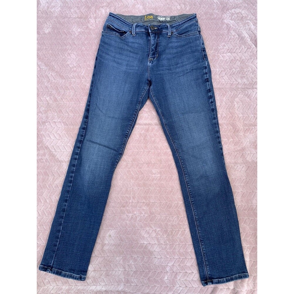 Lee Mid Rise Fit Dream Skinny Leg Distressed Women's size 10M Blue Denim Jeans